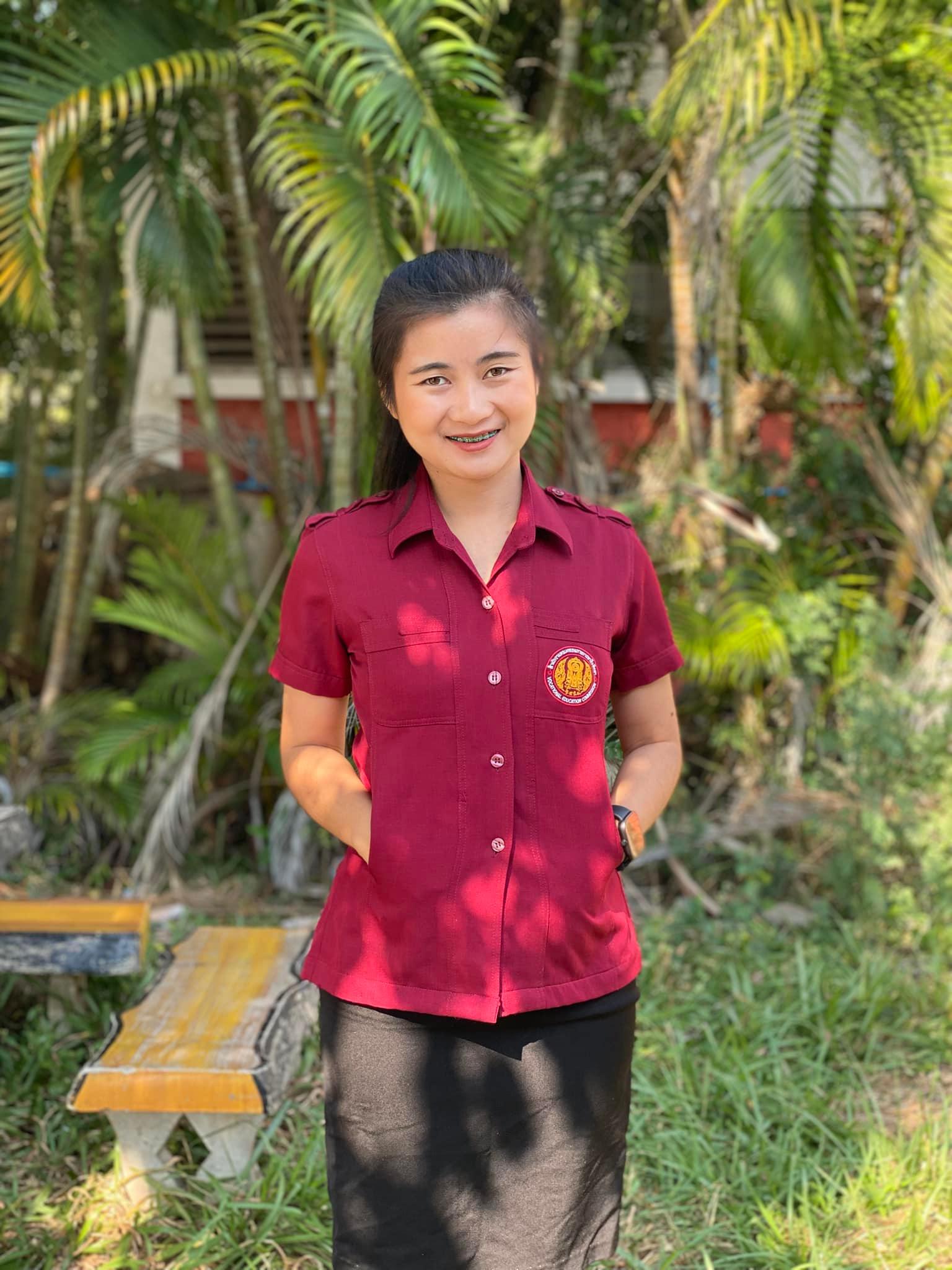 ครู มูนี